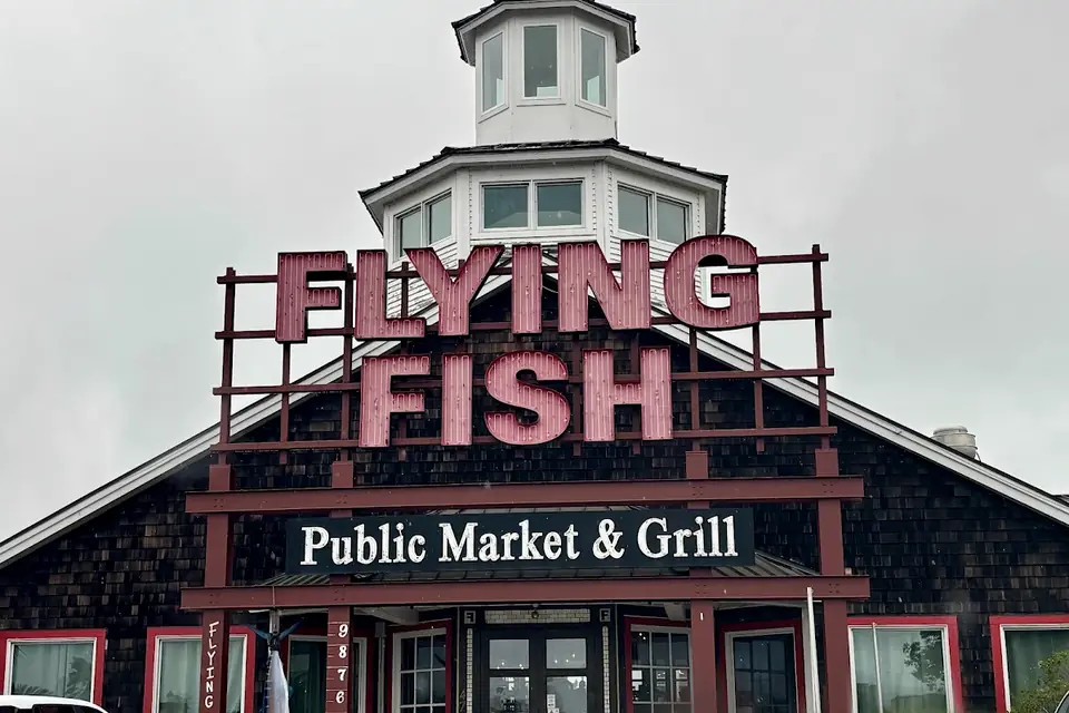 Flying Fish Public Market & Grill