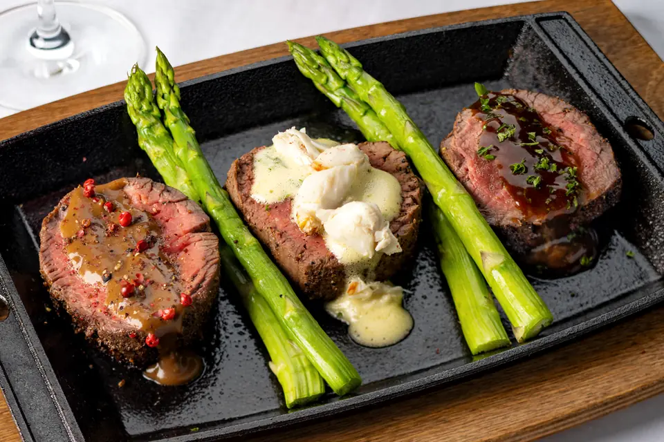 Perry's Steakhouse & Grille