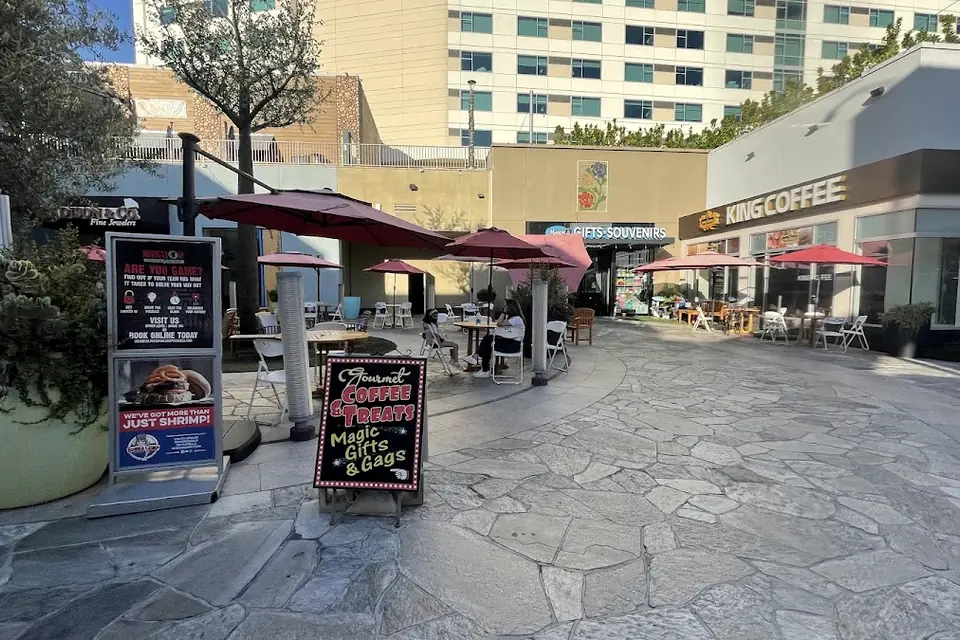 Anaheim GardenWalk